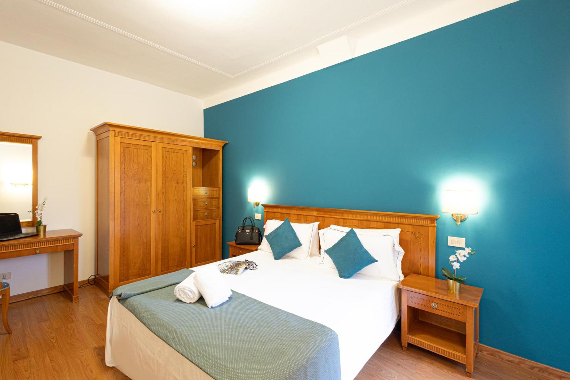 Hotel Majestic By Lvg Hotel Collection Аласио Екстериор снимка