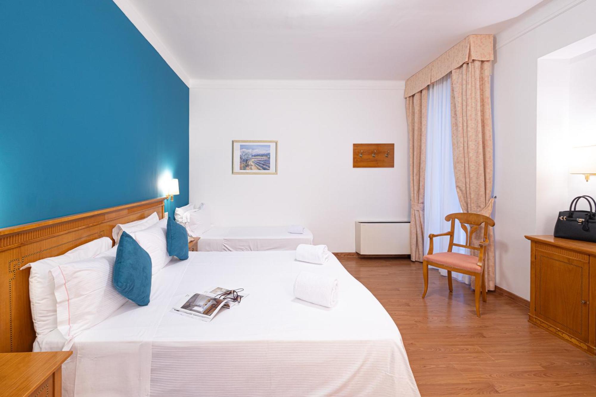 Hotel Majestic By Lvg Hotel Collection Аласио Екстериор снимка